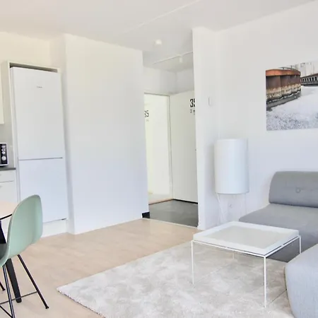 Great 1-bed Wbalcony By Harbour Апартаменты