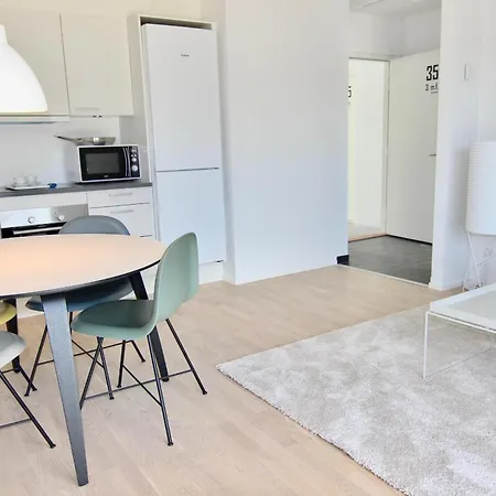 Great 1-bed Wbalcony By Harbour *